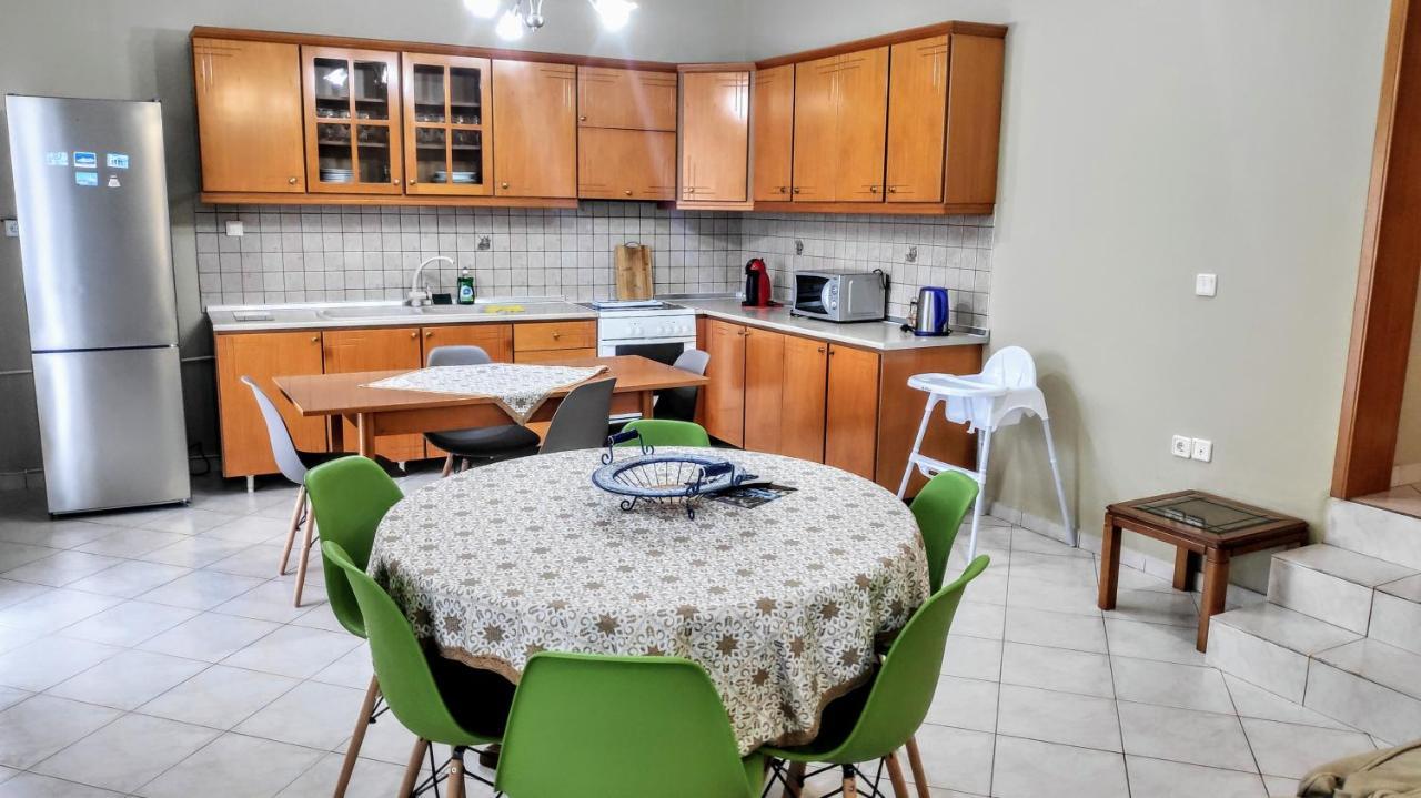 Ourania Luxury Apartment 케라모티 외부 사진